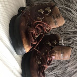 Brand : Timberland Size : 6 Condition: Never worn